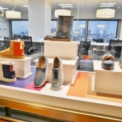 【UGG】一日中快適な履き心地の 高機能フラットシューズ新作