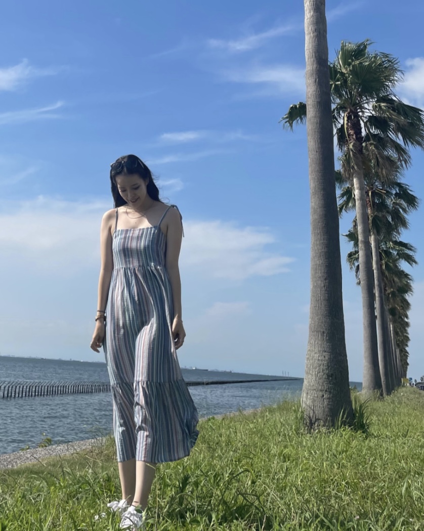 4D0880AC-1802-49DD-98BB-