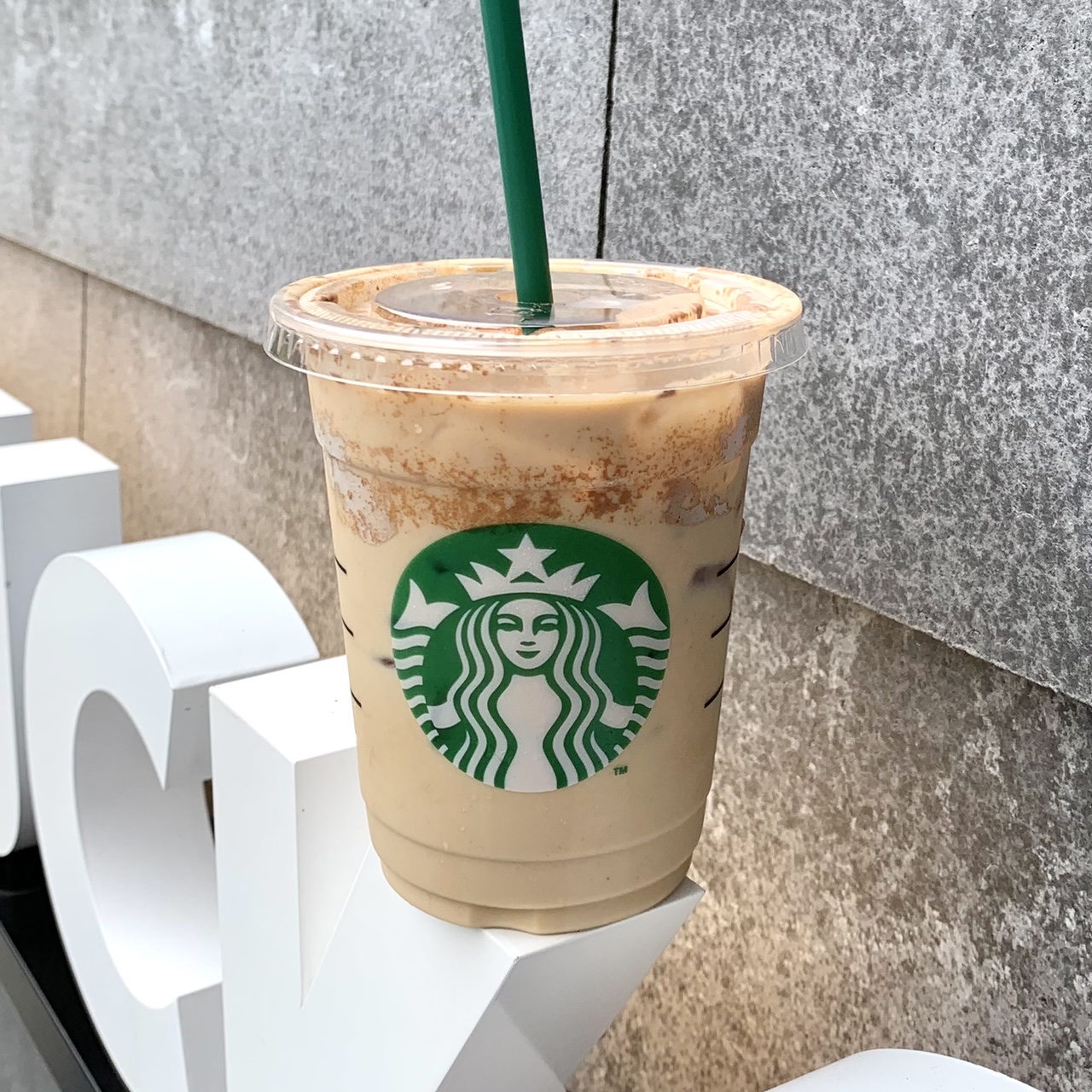 B0C73FE9-9F12-4950-9E76-