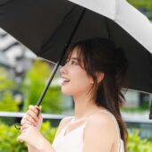 【J’s Picks】ブランドまとめて愛用中！ J-GIRL有田叶“鉄壁の相棒”〈ビューティ＆ファッション夏の必需品〉